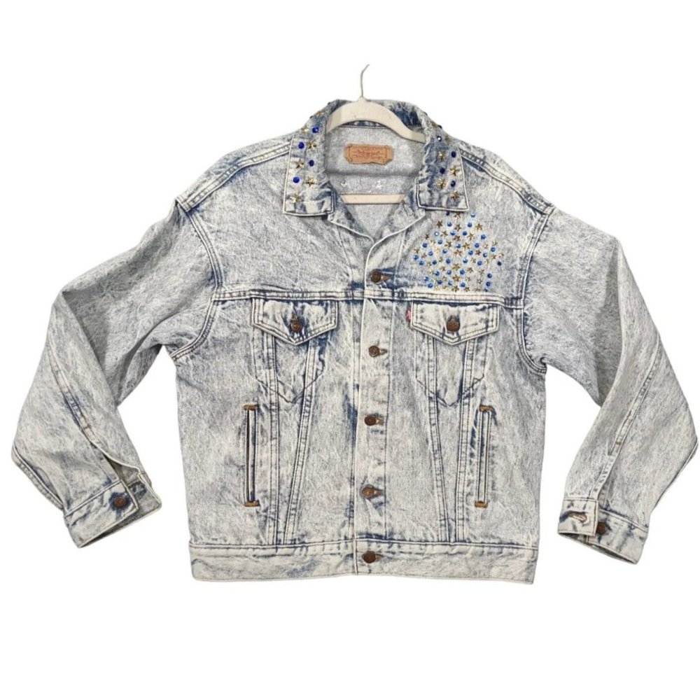 Vintage Levis Trucker Denim Jacket Medium M Acid Wash Embellished Stars USA